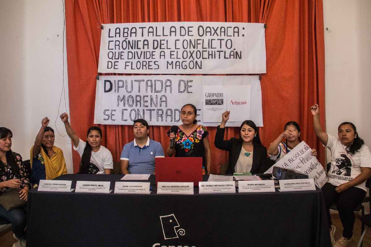 Pobladores de Eloxochitlán Oaxaca demandan libertad absoluta del activista Miguel Peralta