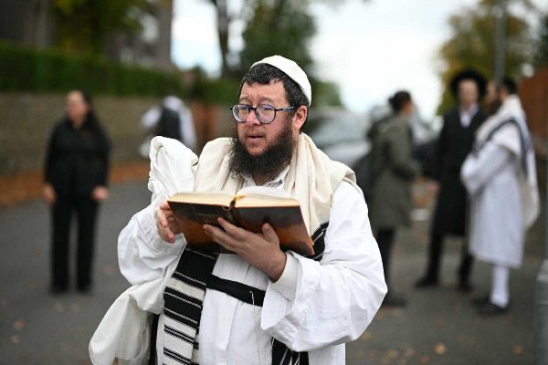 Religiosos rezaron tras el ataque a sinagoga en máncheste