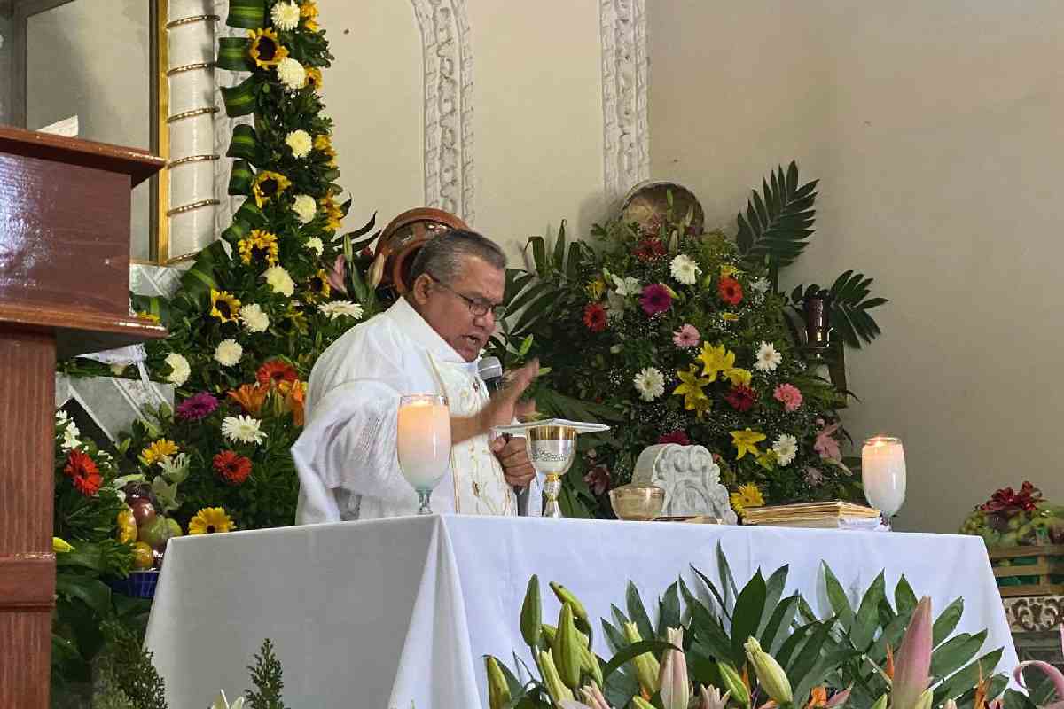 Sacerdote de la parroquia de San Cristóbal en Mezcala, Guerrero, lleva dos días desaparecido