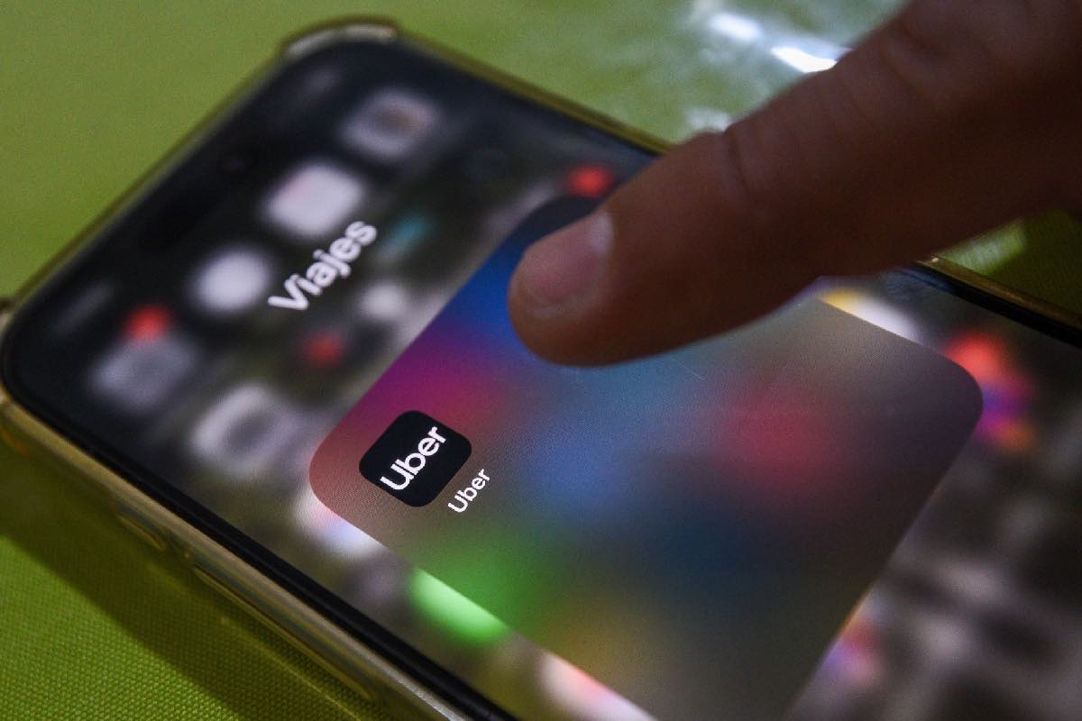 Senado_Uber alista votación de impuestos a refrescos y videojuegos violentos