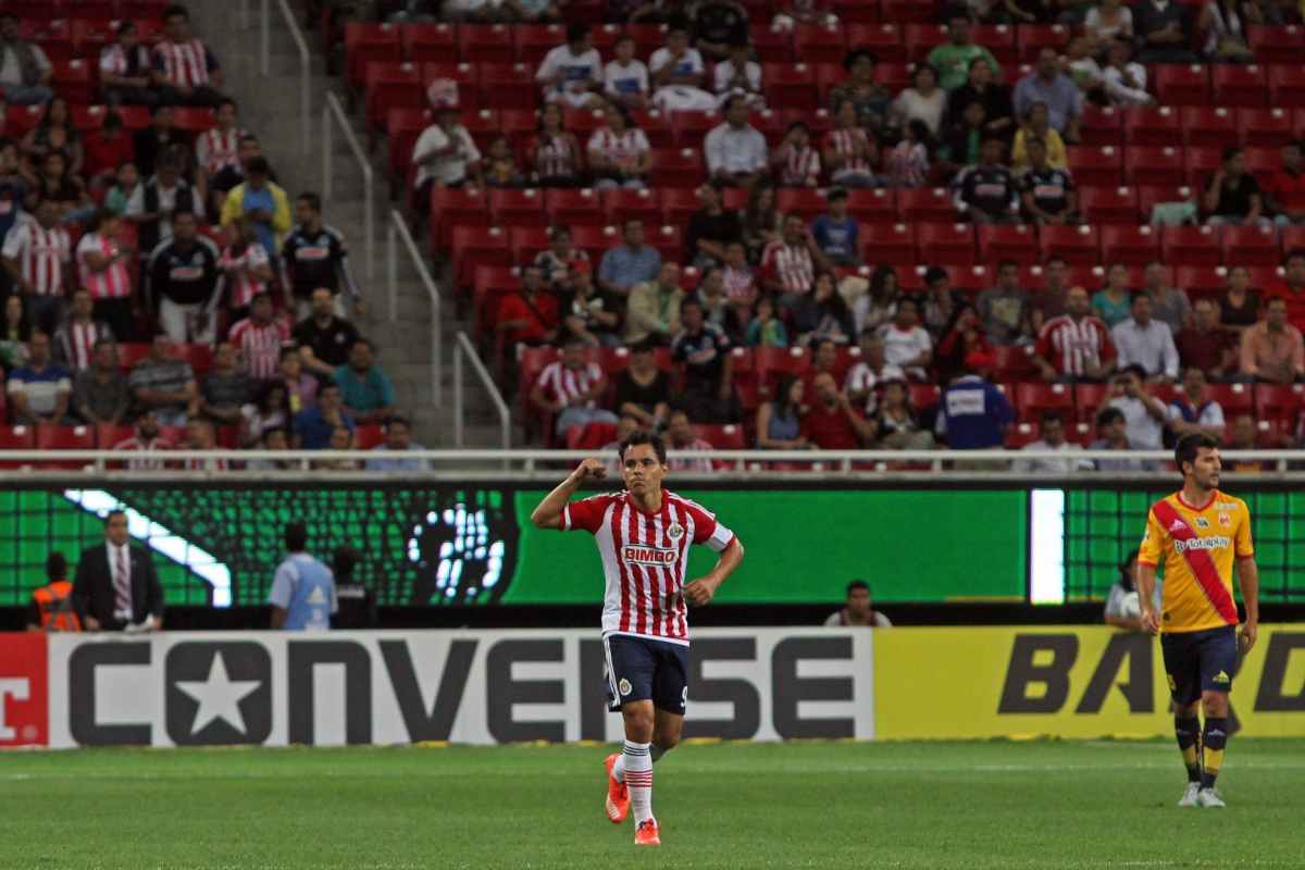 Vinculan a proceso al exfutbolista Omar Bravo por abuso sexual infantil
