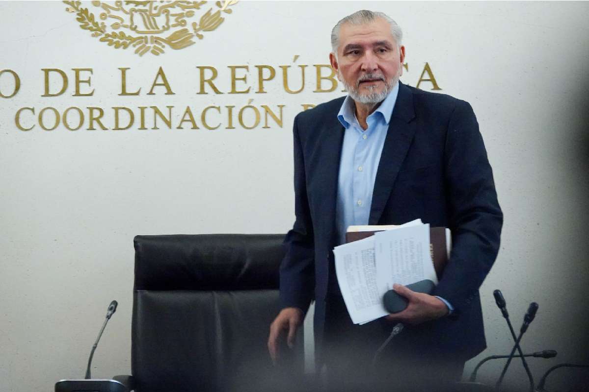 Diputada del PAN presenta 37 denuncias contra Adán Augusto López por presuntos desvíos