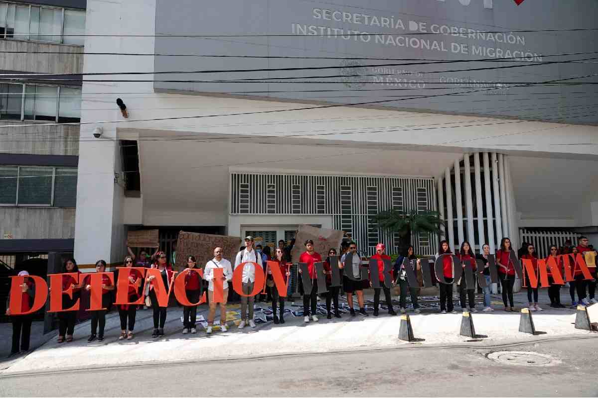 CNDH urge eliminar modelo carcelario en recintos migratorios y mejorar condiciones