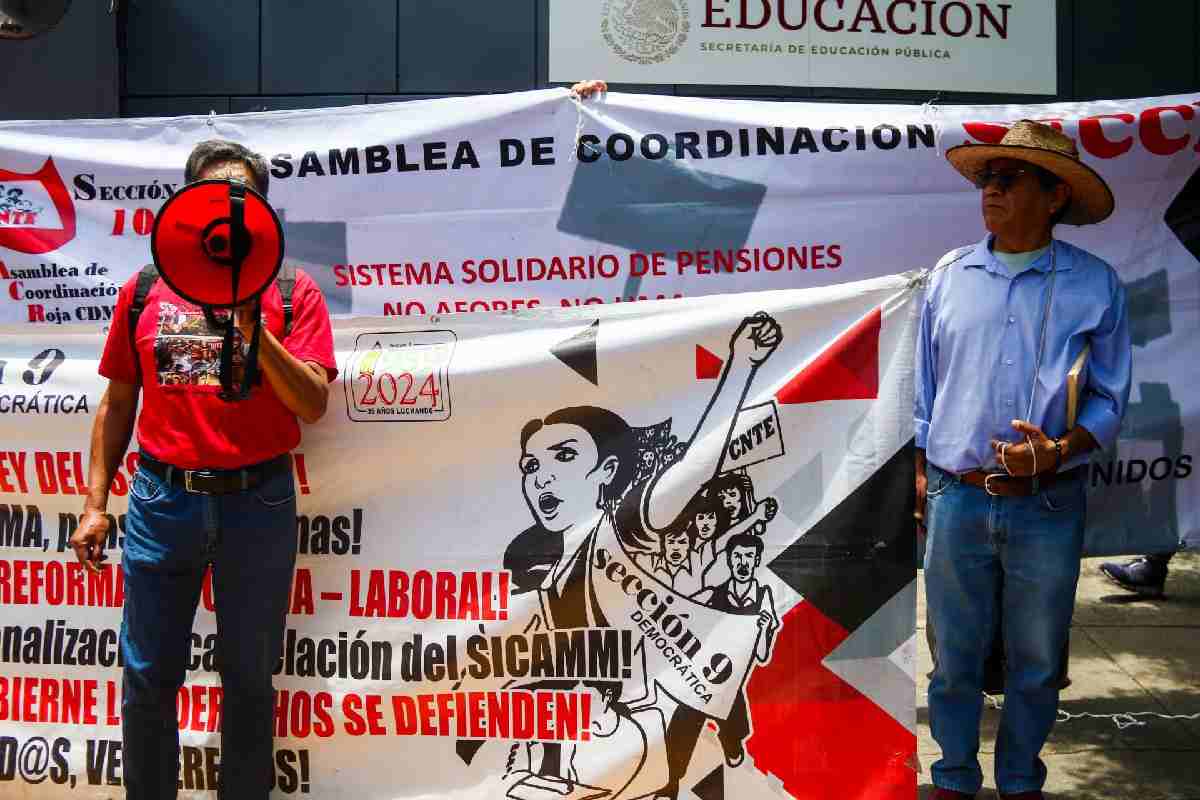 CNTE amaga con boicotear Mundial 2026; exige reinstalación de mesa de diálogo con gobierno federal