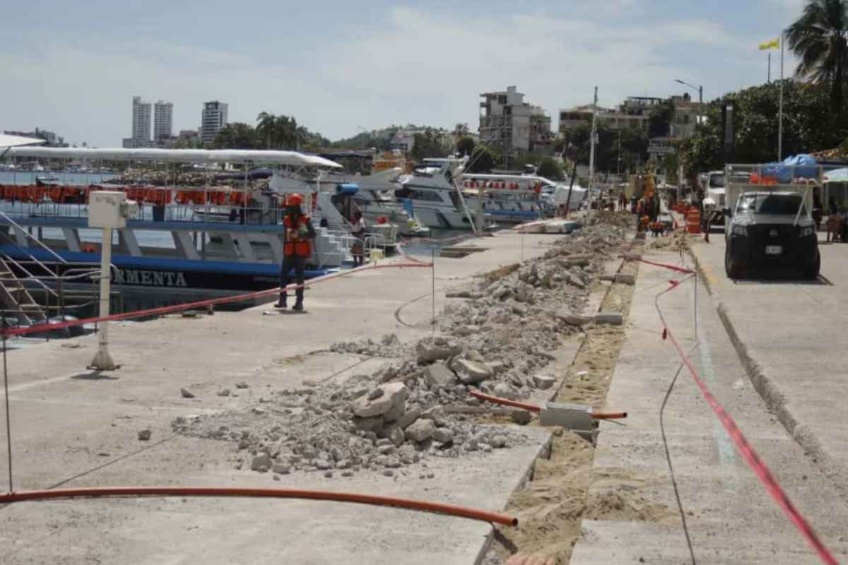 construcción marinabus acapulco