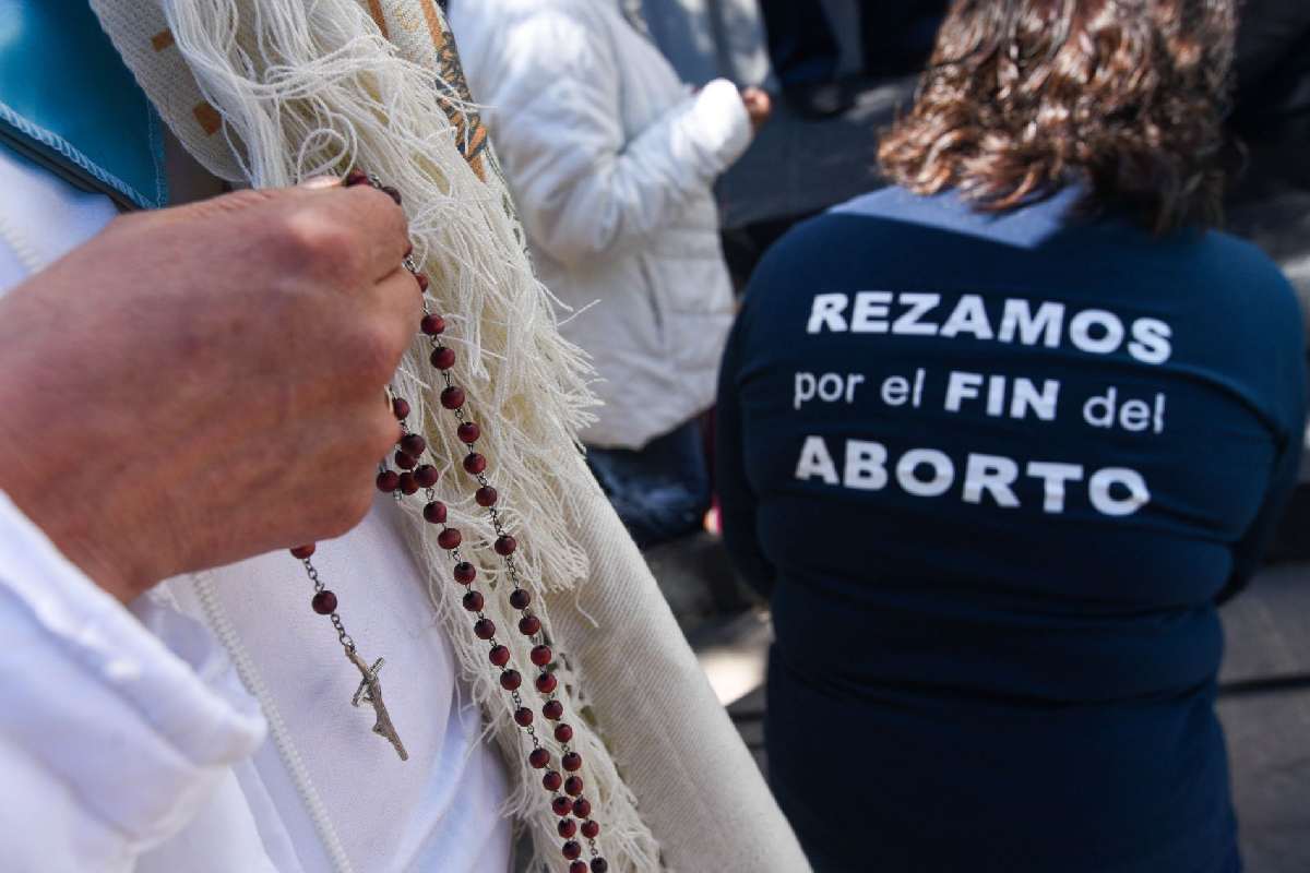 Con dos votos del PAN, Congreso de Querétaro frena iniciativa para despenalizar el aborto