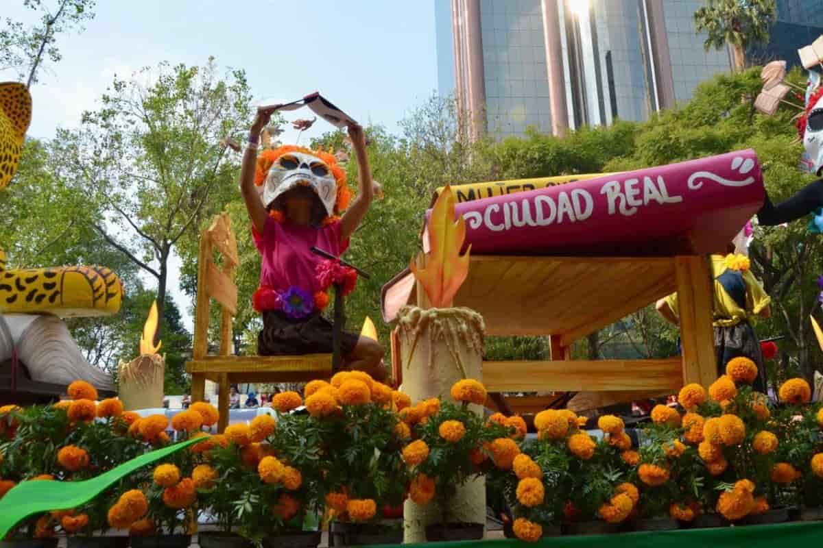 desfile dia de muertos cdmx zocalo