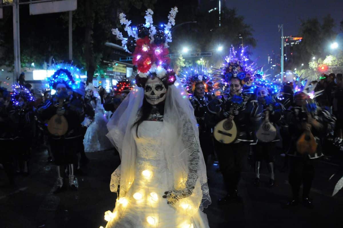 mega procesion de las catrinas cdmx