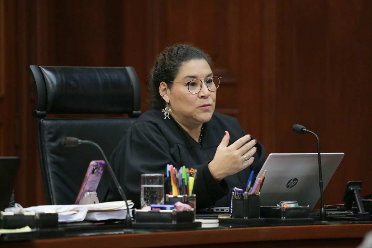 ministra lenia batres caso elektra