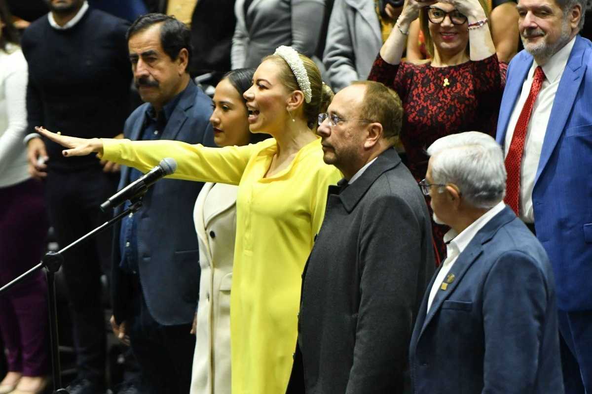 Selene Ávila, diputada de Morena, acusa violencia política de género de Monreal y Pedro Haces por excluirla de evento en Ginebra
