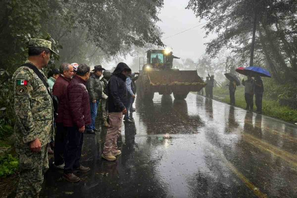 Van 44 muertos por las fuertes lluvias; 139 municipios de cinco estados reciben atención prioritaria