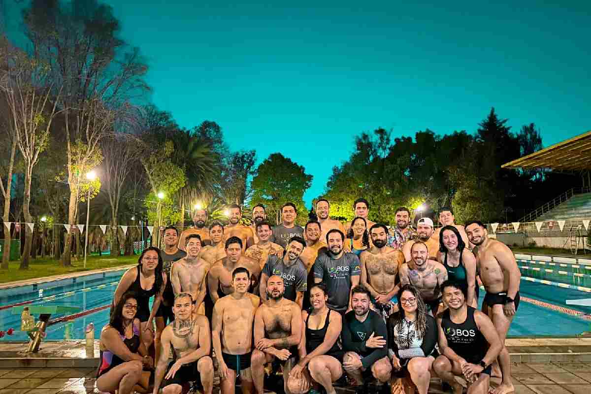 Nado con causa, la iniciativa que protege a la ballena jorobada en Nayarit a través del deporte