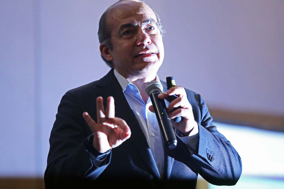 PAN dice que “presumirá y defenderá la obra de Felipe Calderón”; expresidente analiza regreso a la política
