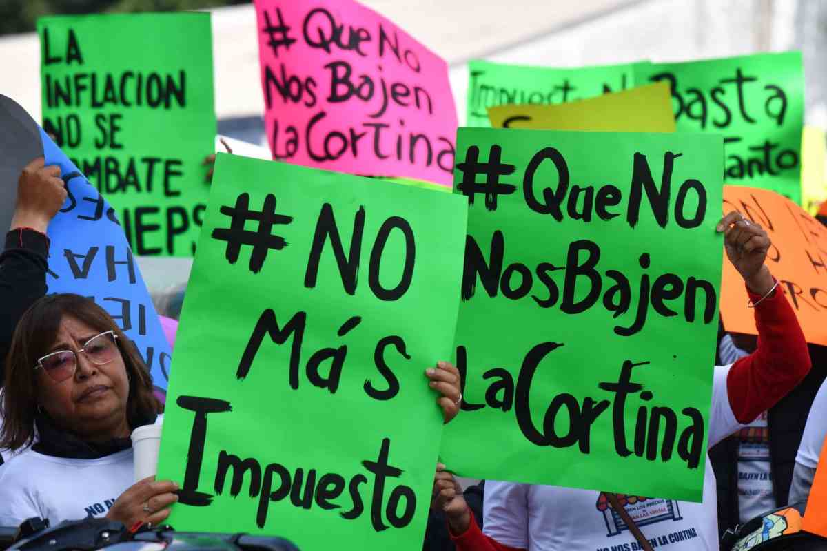 protestas impuestos cigarros refrescos