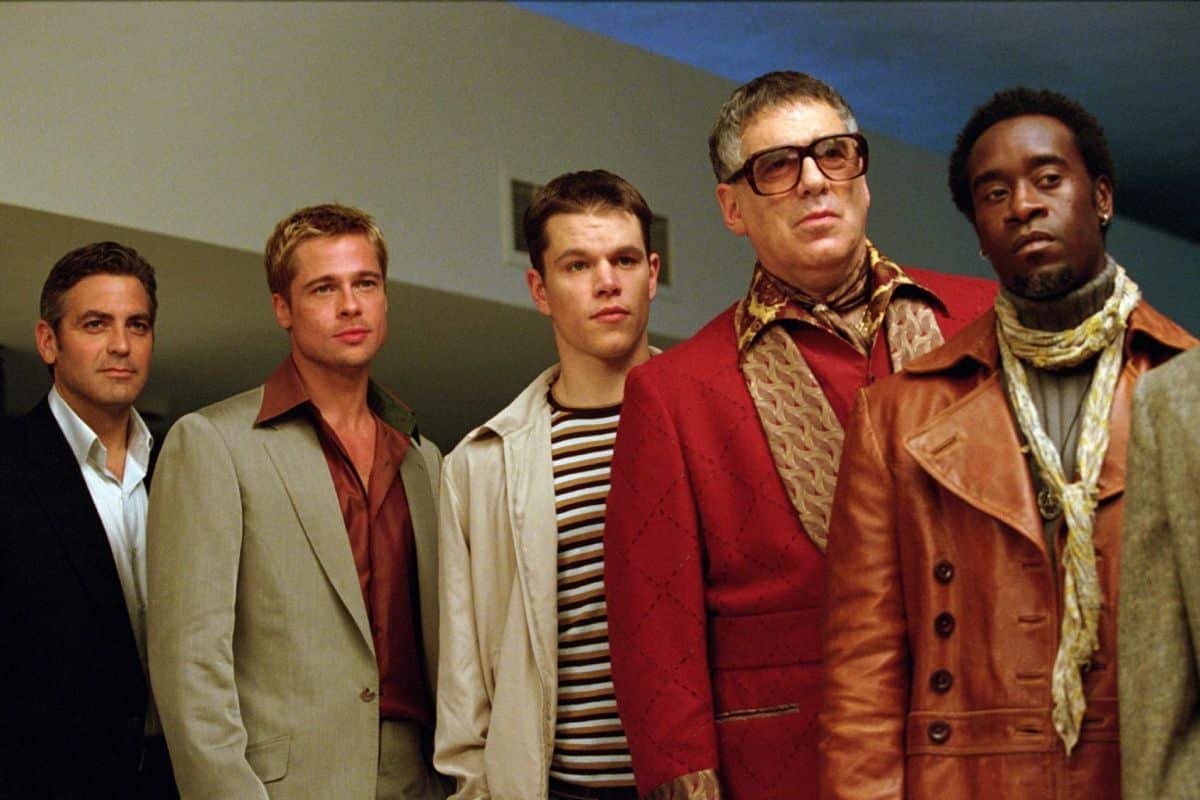 George Clooney, Brad Pitt, Matt Damon, Elliott Gould y Don Cheadle en 'La gran estafa' (2001)