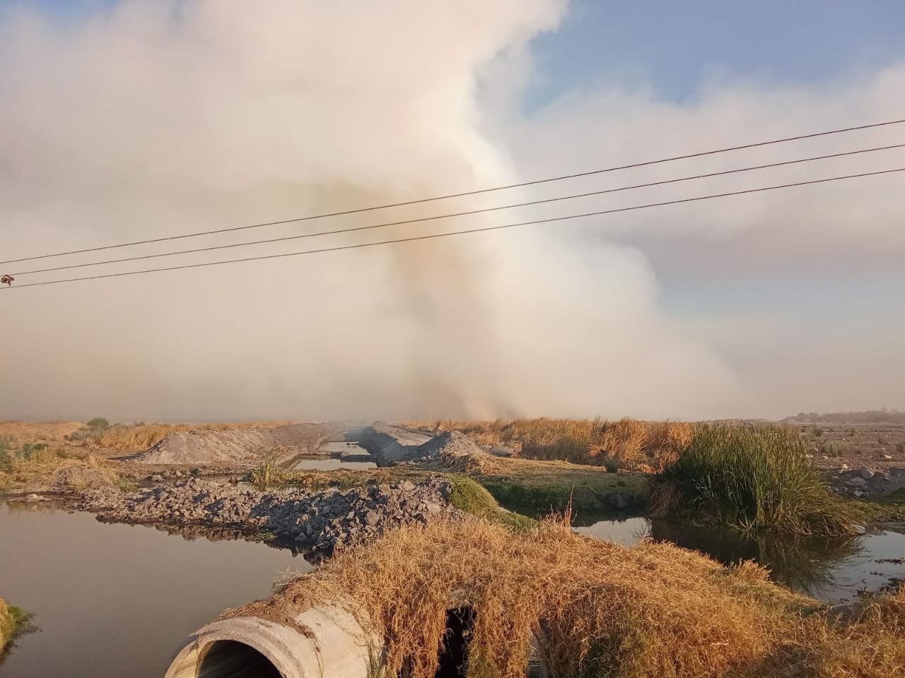 El río Santiago contaminado.