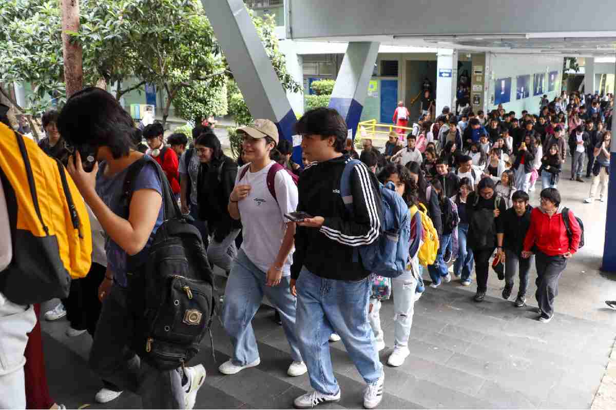 “No permitamos que amenazas siembren temor”: rector de la UNAM llama a regresar actividades presenciales