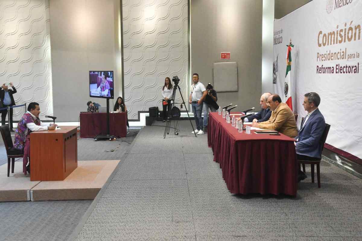 Acusan a Pablo Gómez de simular consenso nacional en foros de reforma electoral
