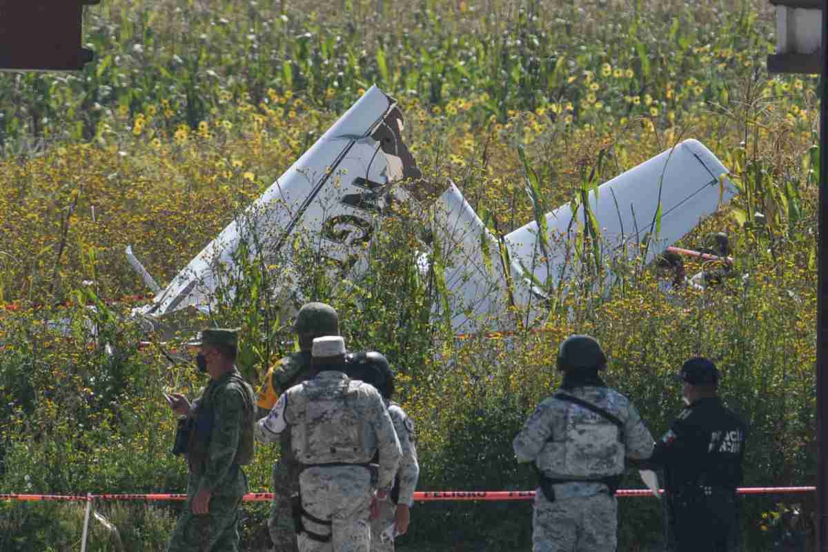 Avioneta cae en Anáhuac, Chihuahua; deja dos personas muertas