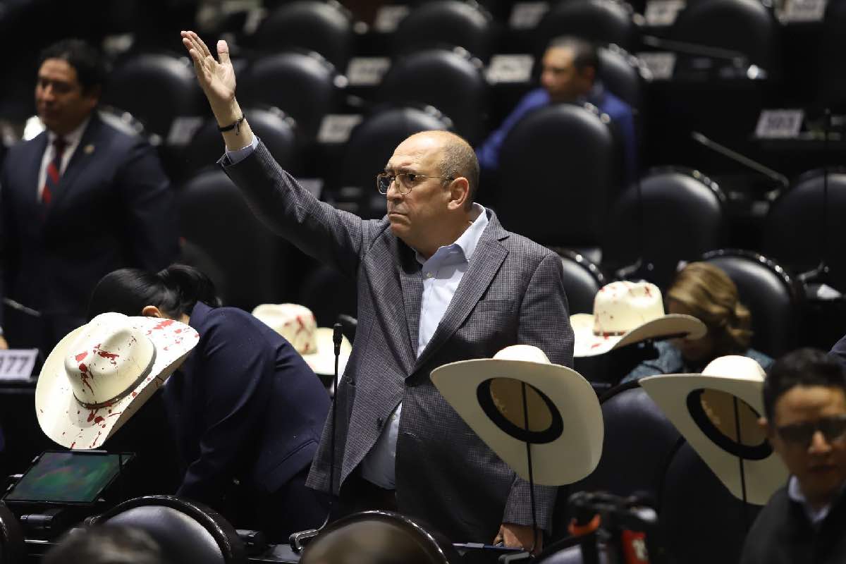 Becas educativas del Plan Michoacán no son nuevas, ni resuelven violencia, señalan especialistas_8