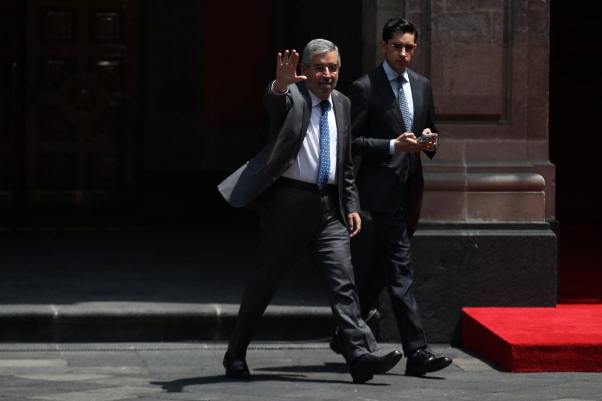 Canciller Juan Ramón de la Fuente pide licencia temporal a Secretaría de Relaciones Exteriores