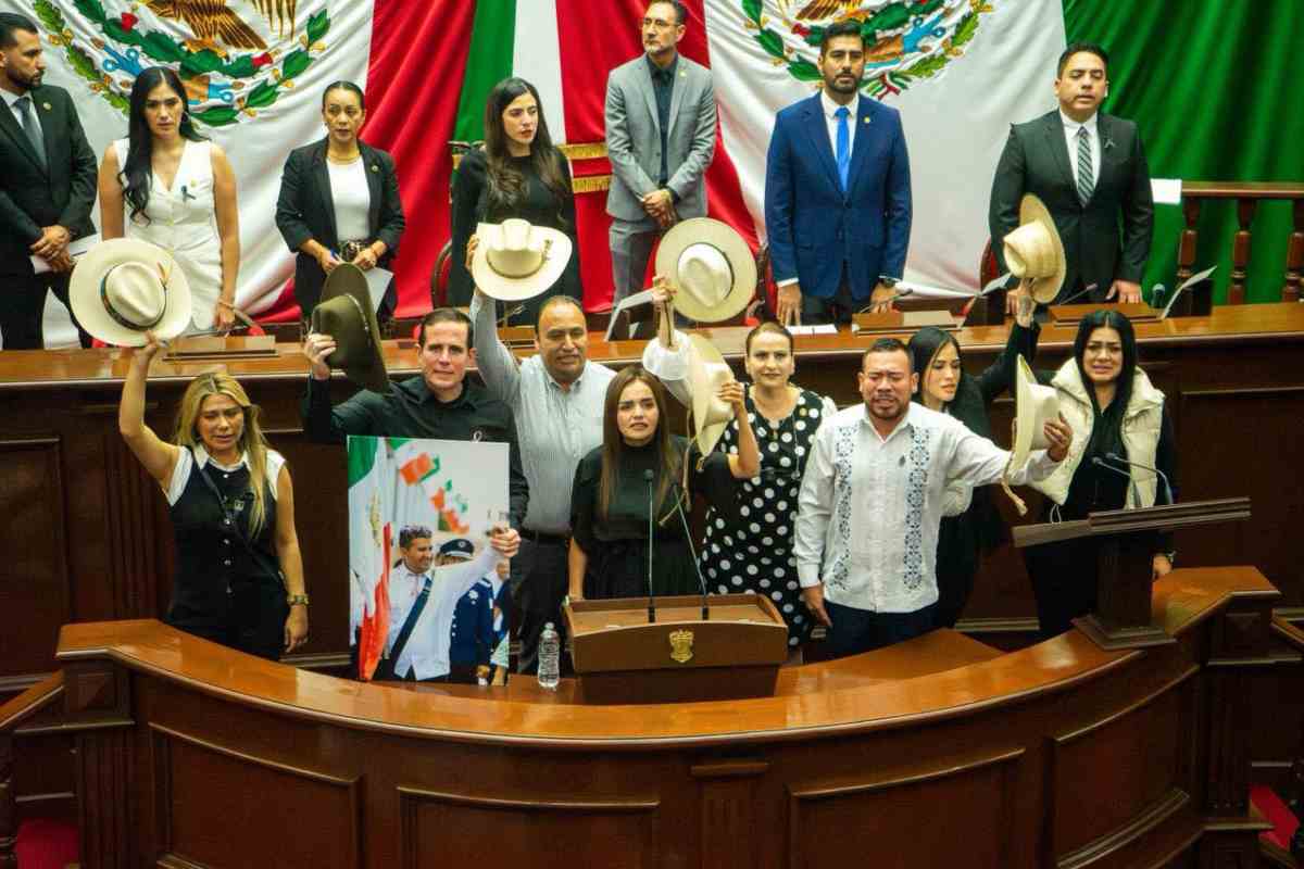 Construirán monumento a Carlos Manzo en Uruapan, Michoacán; convocan a ciudadanos a donar llaves