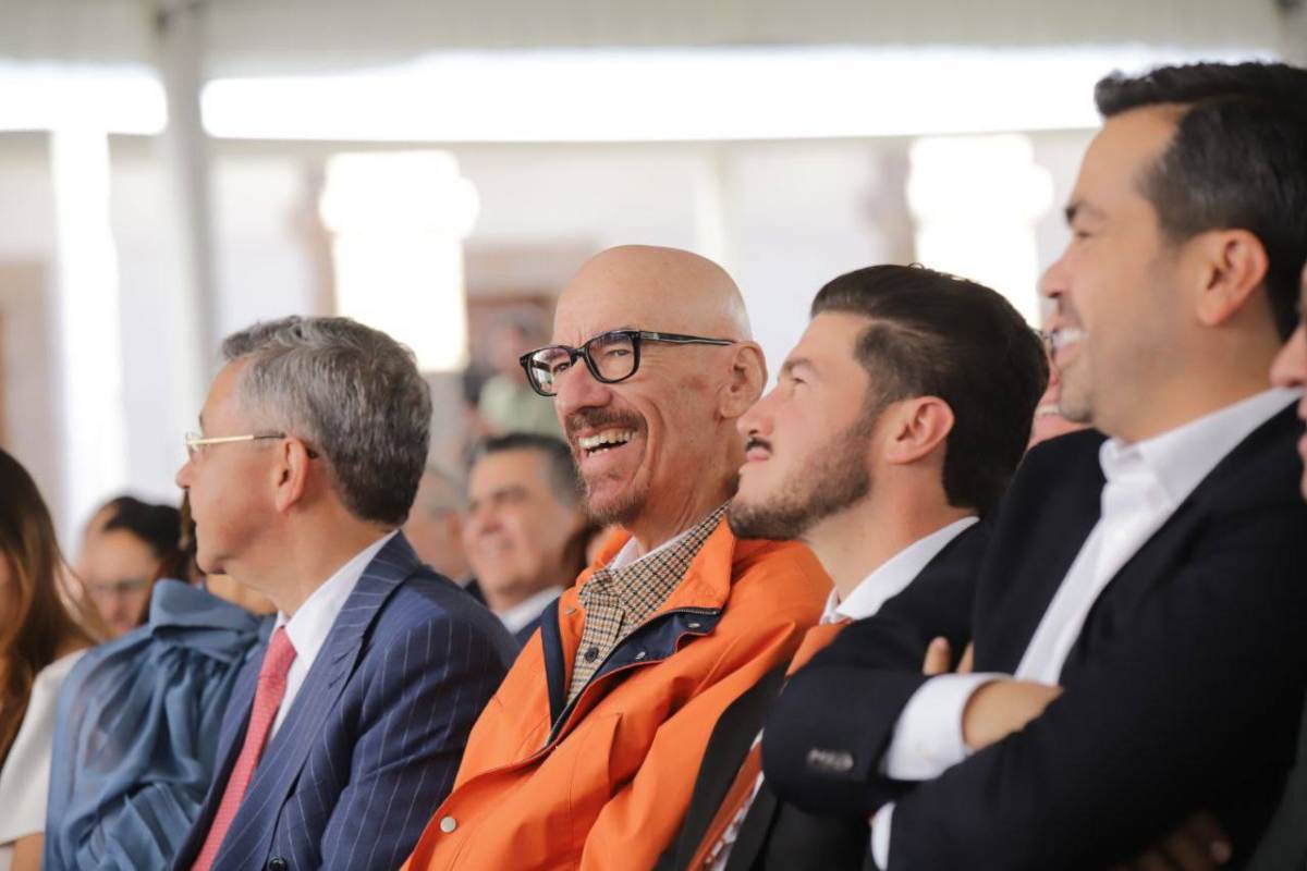 Dante Delgado anuncia que venció al cáncer y que Movimiento Ciudadano irá solo para 2030 