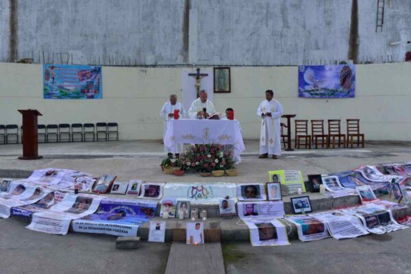 Desaparecidos iglesia
