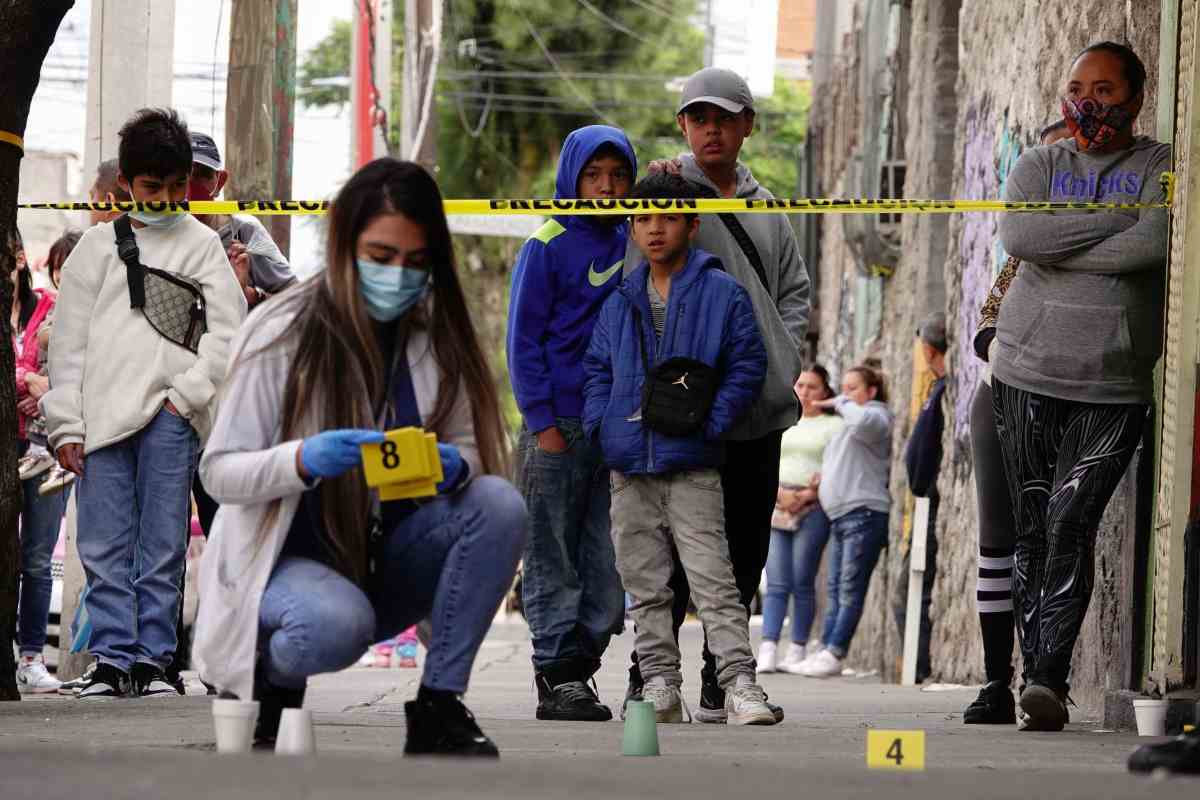 Detienen a cuatro policías por muerte de hombre al que retuvieron en alcaldía Venustiano Carranza