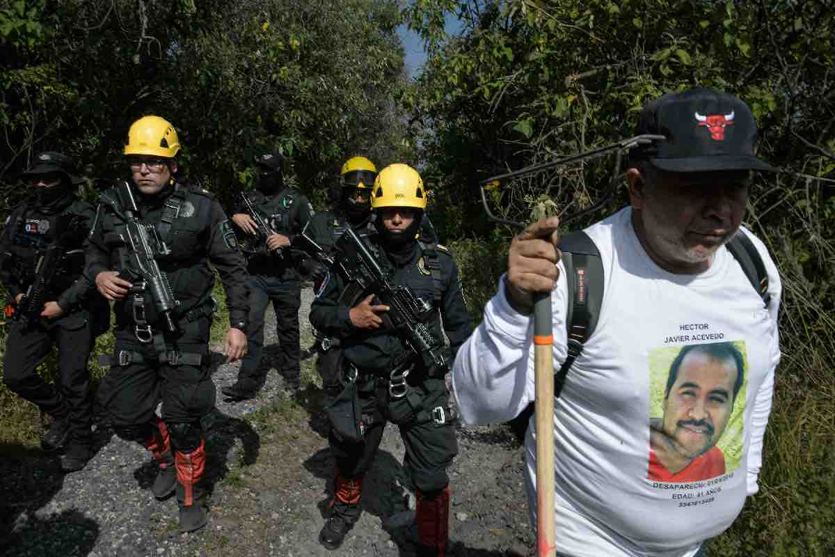 Ana busca a su hijo; Mary, a su mamá; José, a su hija: en el Ajusco quedan 45 mil metros sin hallazgos