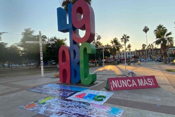 Homenaje incendio waldos y guardería abc no repetición