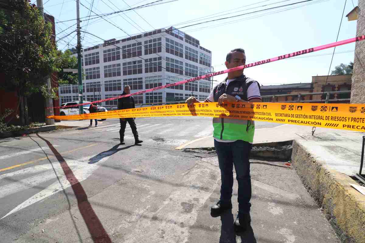 Localizan túneles para presunta toma clandestina de huachicol en inmueble de alcaldía MH en CDMX