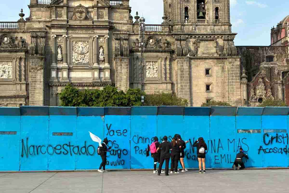 Marcha mujeres 25 N Zócalo