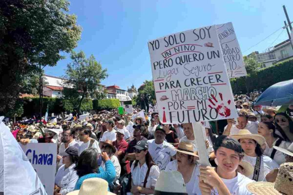 Marcha por la paz en Uruapan