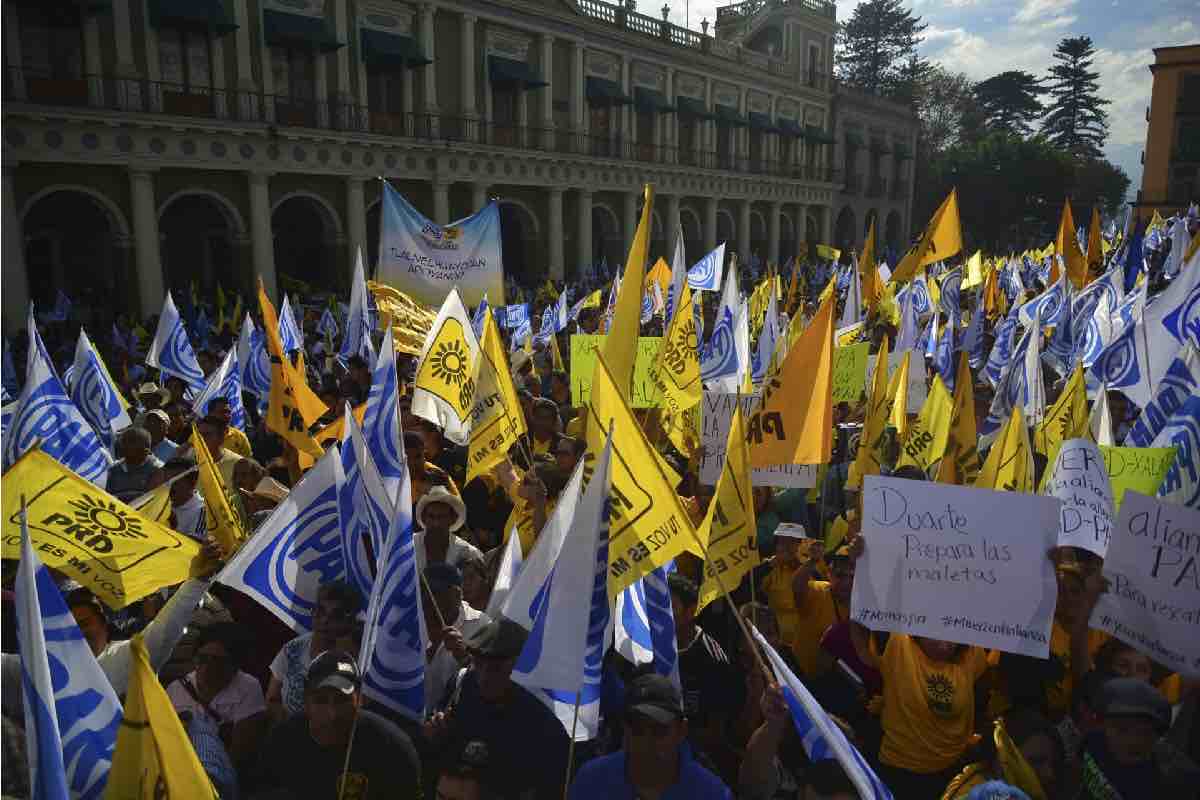 PRD se reagrupa en los estados- ocho de 13 dirigencias rechazan alianzas con PRI y PAN, se acercan a Morena_1