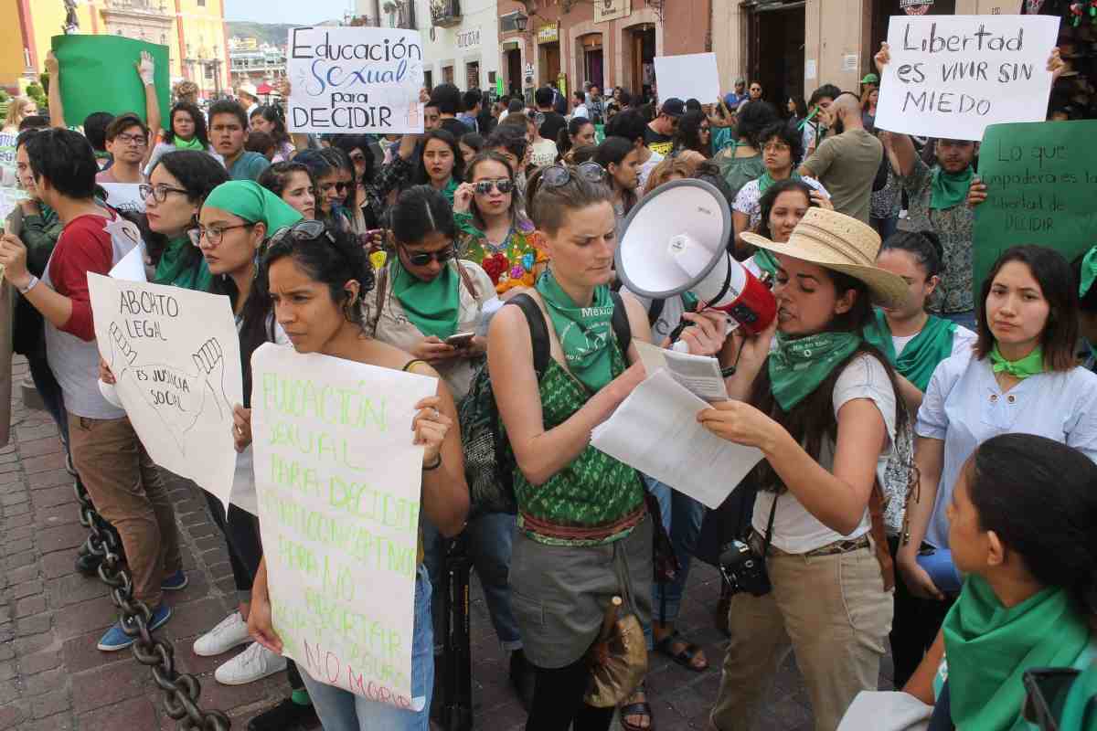 Presentan iniciativa para despenalizar aborto en Guanajuato; es tercer intento en periodo ordinario