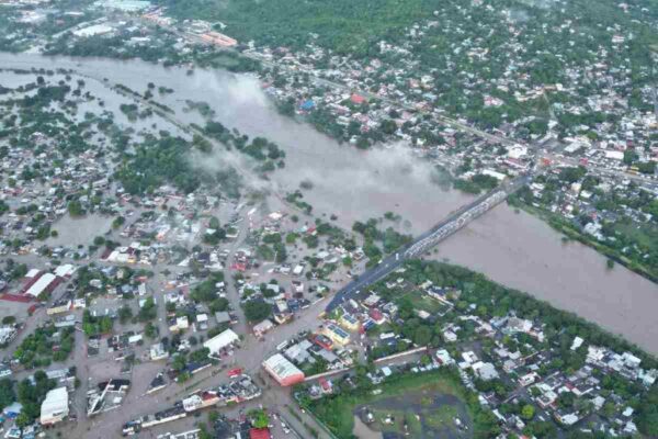 Presupuesto en Veracruz contempla aumento de sueldo para Nahle; es un “insulto”, critica el PAN
