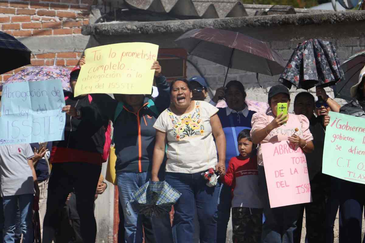 Protesta CNTE evento Sheinbaum Oaxaca