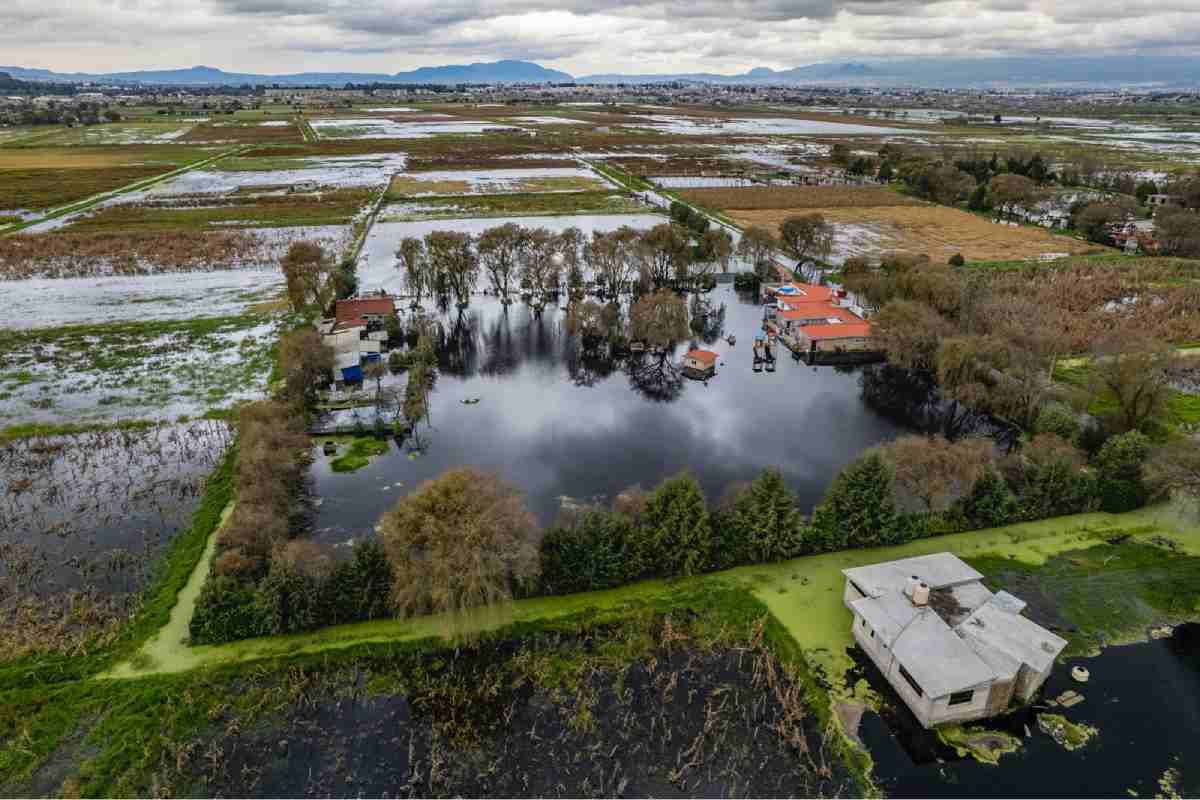 Santa Cruz Chignahuapan: la comunidad olvidada bajo un río de aguas negras en el Estado de México