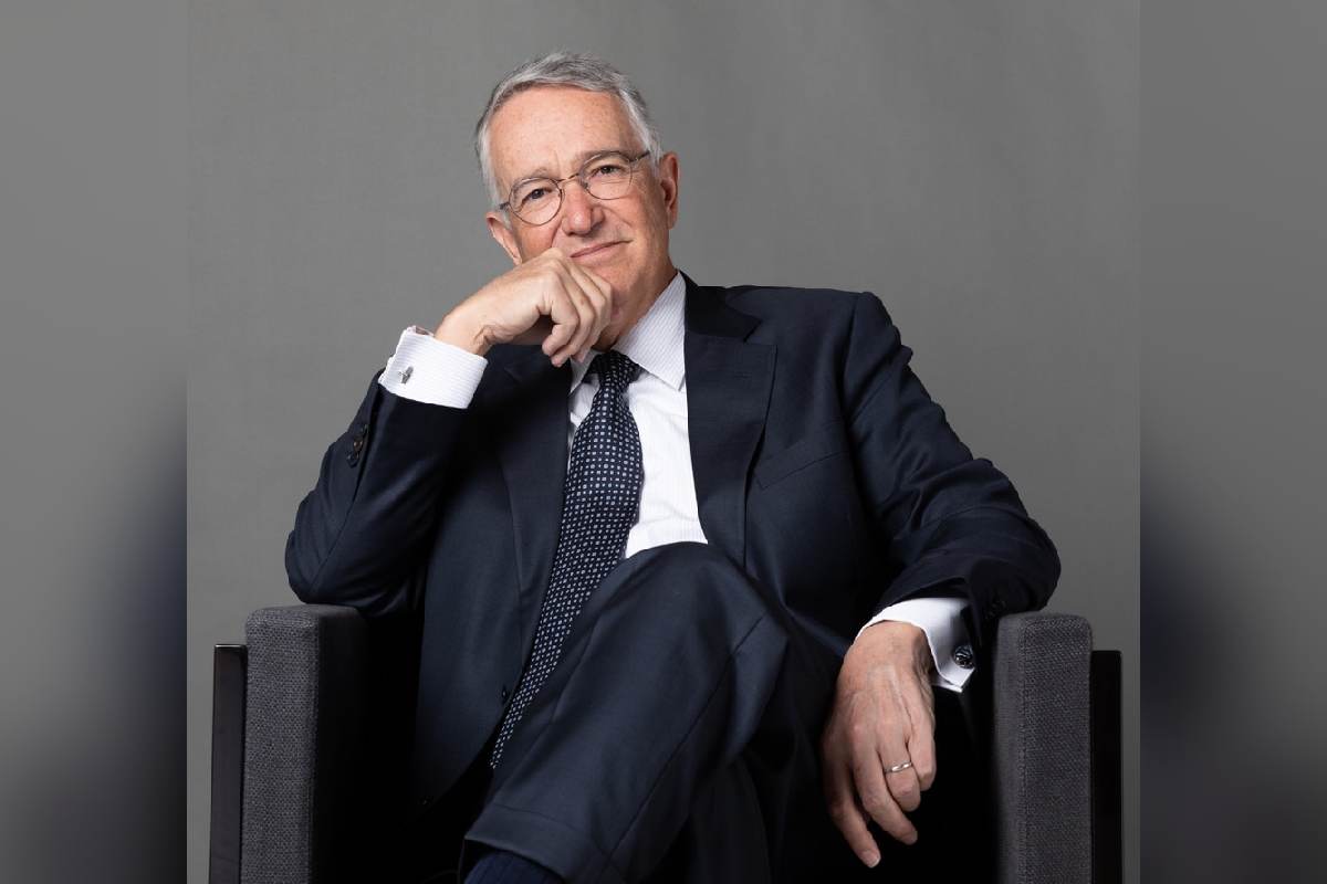 Salinas Pliego Corte