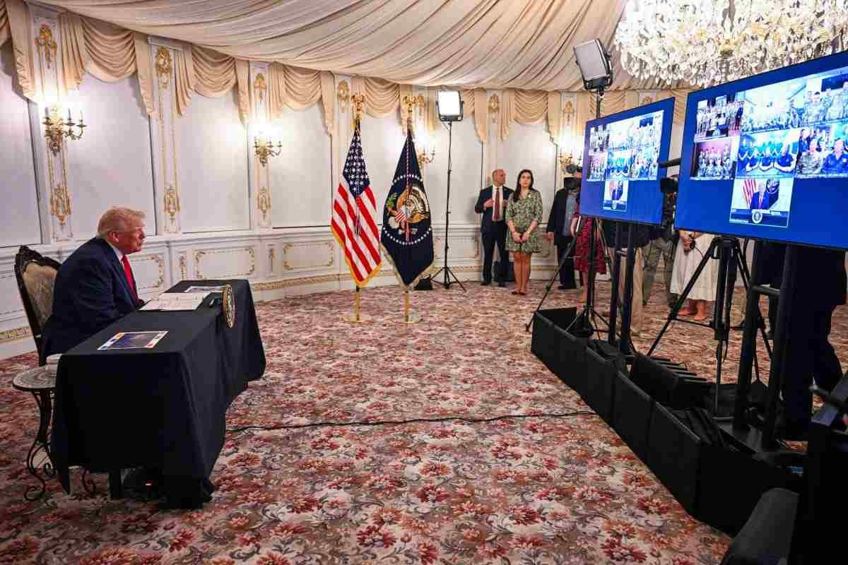 Trump declara “cerrado en totalidad” espacio aéreo de Venezuela; pide evitar zona a narcotraficantes