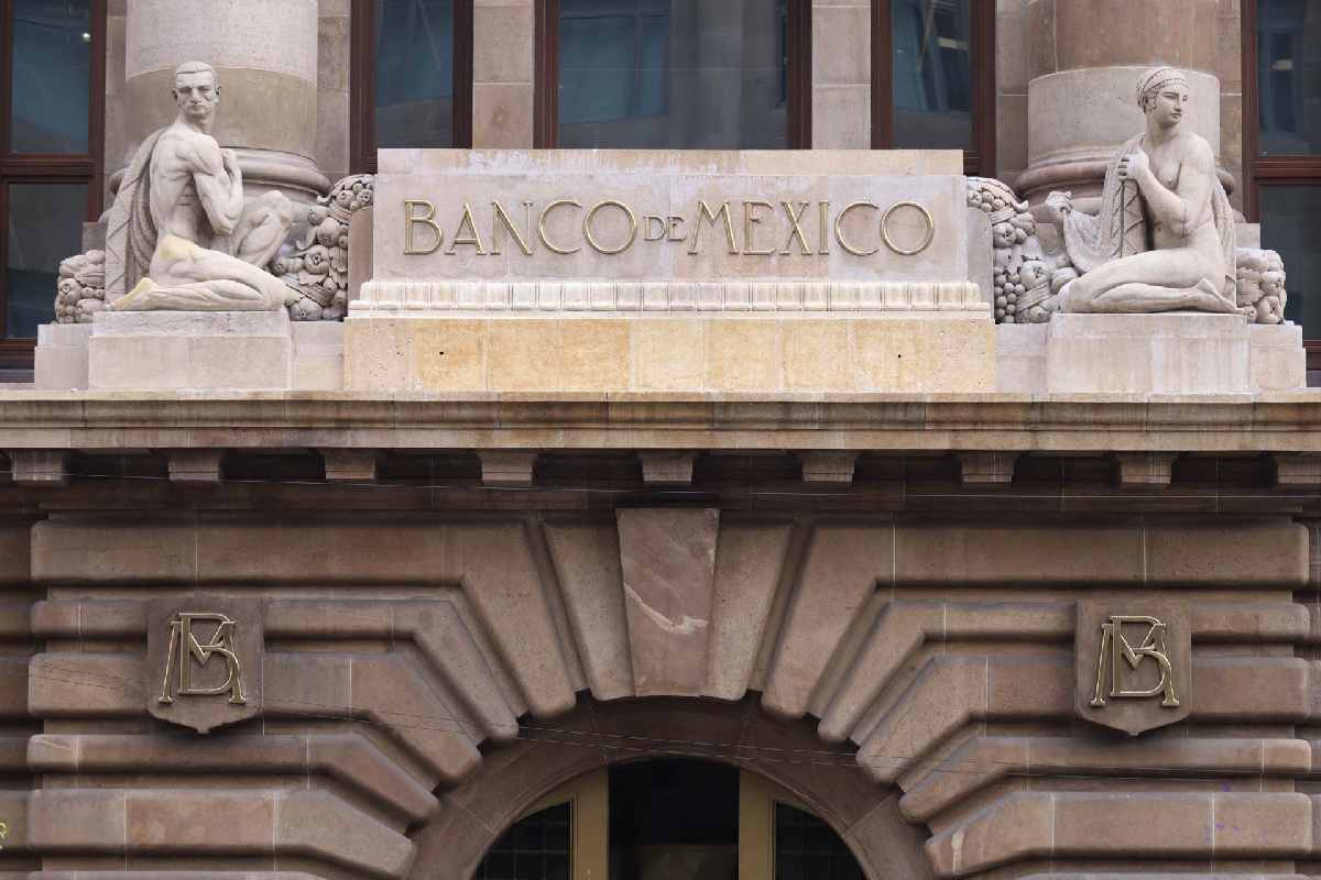 Banxico baja la tasa a 7.25%; mantiene cautela ante riesgos inflacionarios y tensiones globales