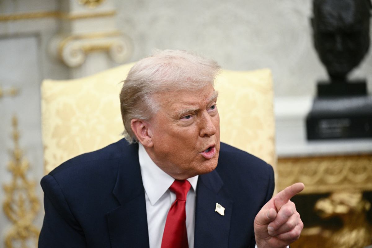 Ley para divulgar los archivos Epstein avanza en EU tras inesperado respaldo de Trump