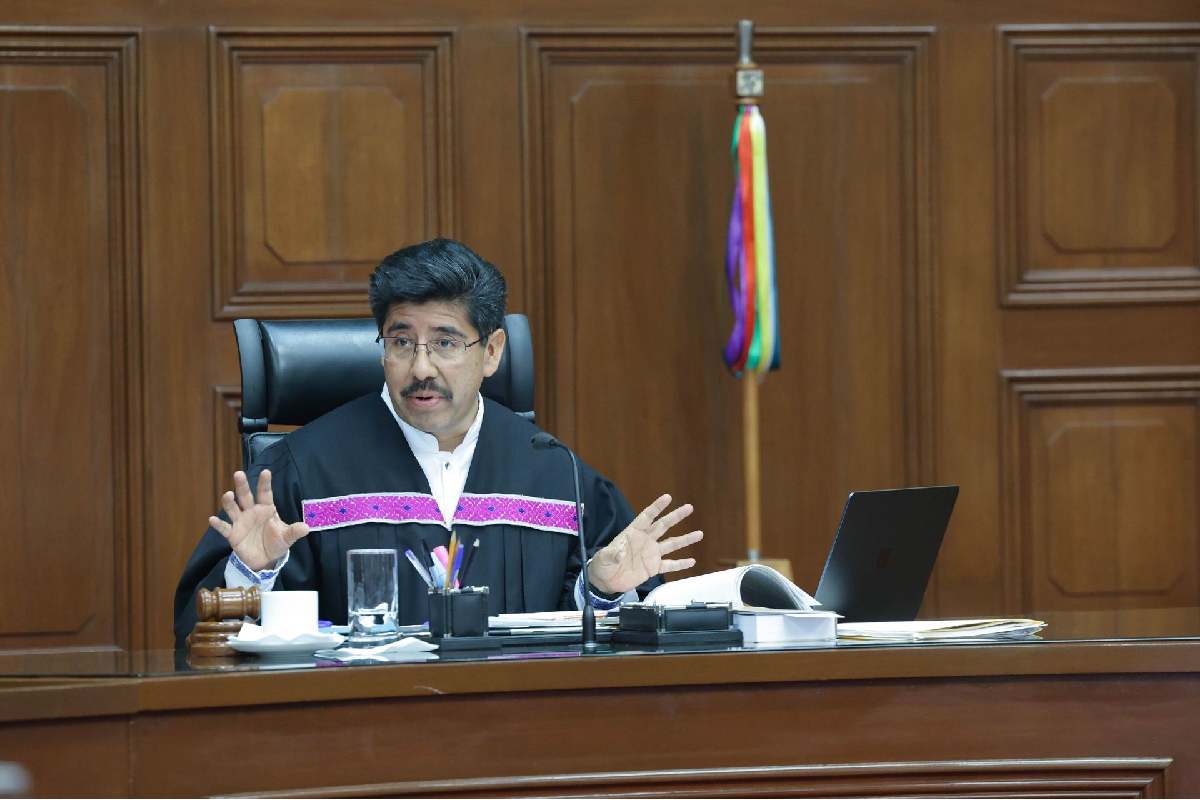 Presidente de la Corte propone criterios "más estrictos" para admitir amparos; advierte saturación de casos
