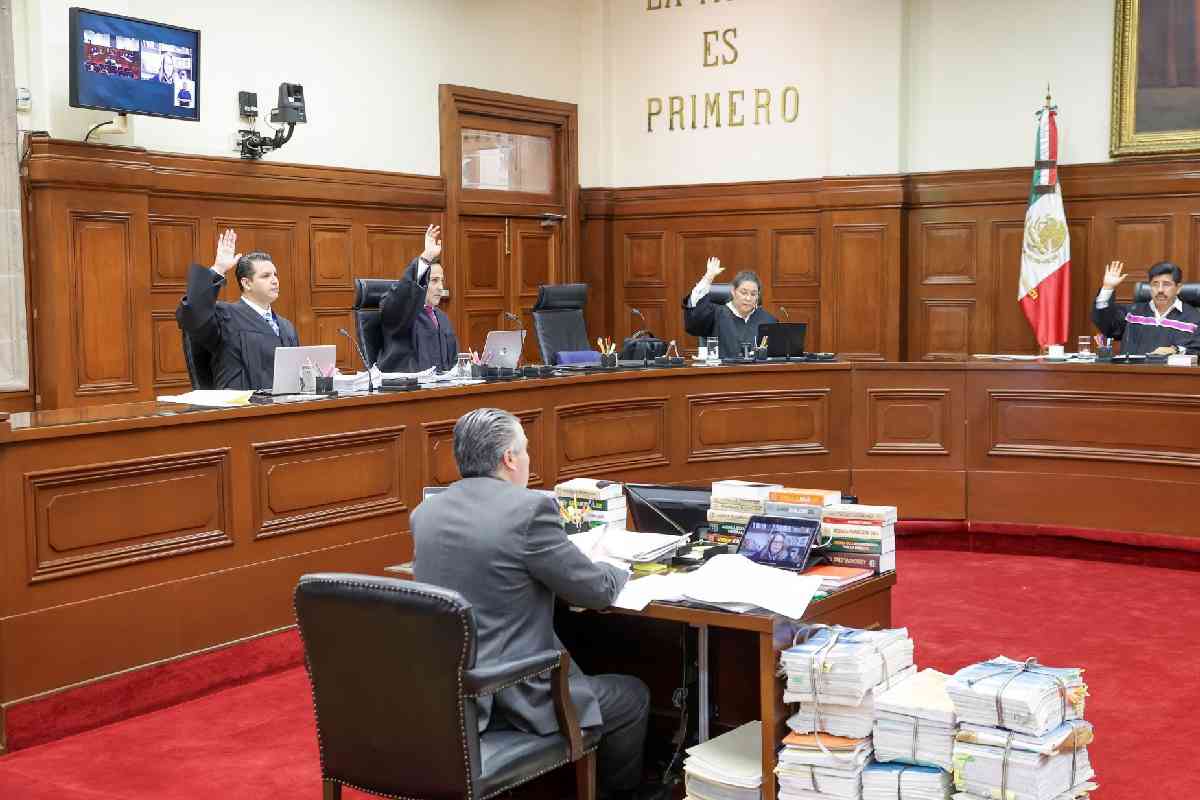 Corte invalida multas de hasta 2 mil 800 pesos en Morelos por dormir en la vía pública