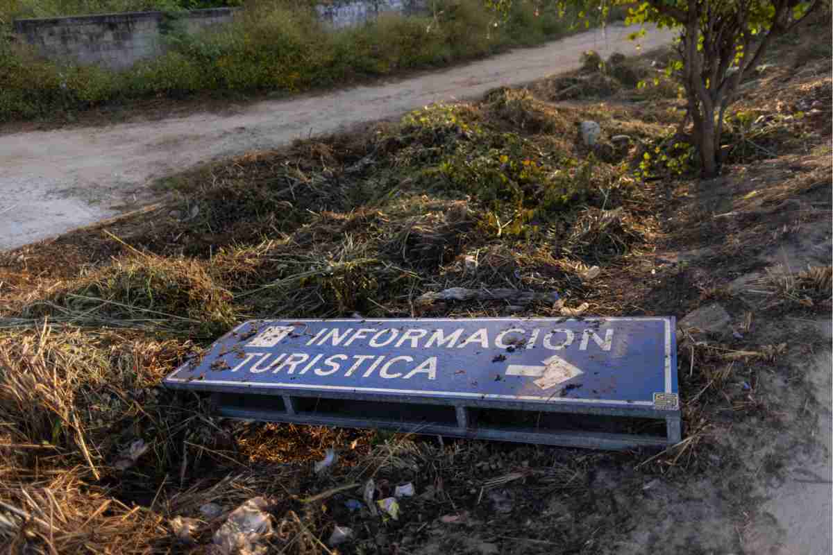 “Factura Climática” llega a Cuajinicuilapa, comunidad golpeada por huracanes y con infraestructura aún dañada