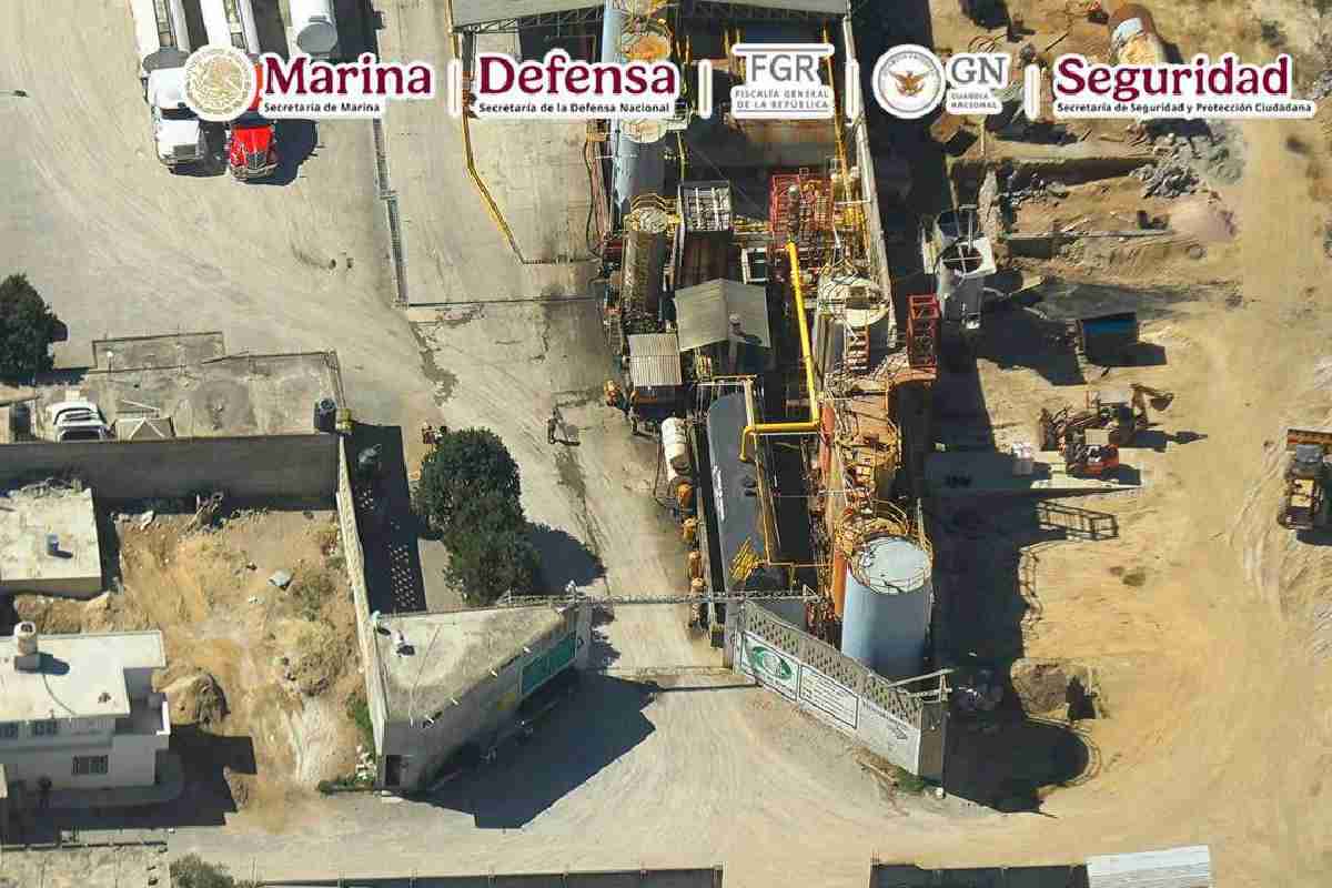 Detienen a ocho personas presuntamente relacionadas al huachicol en Veracruz; decomisan 250 mil litros de combustible