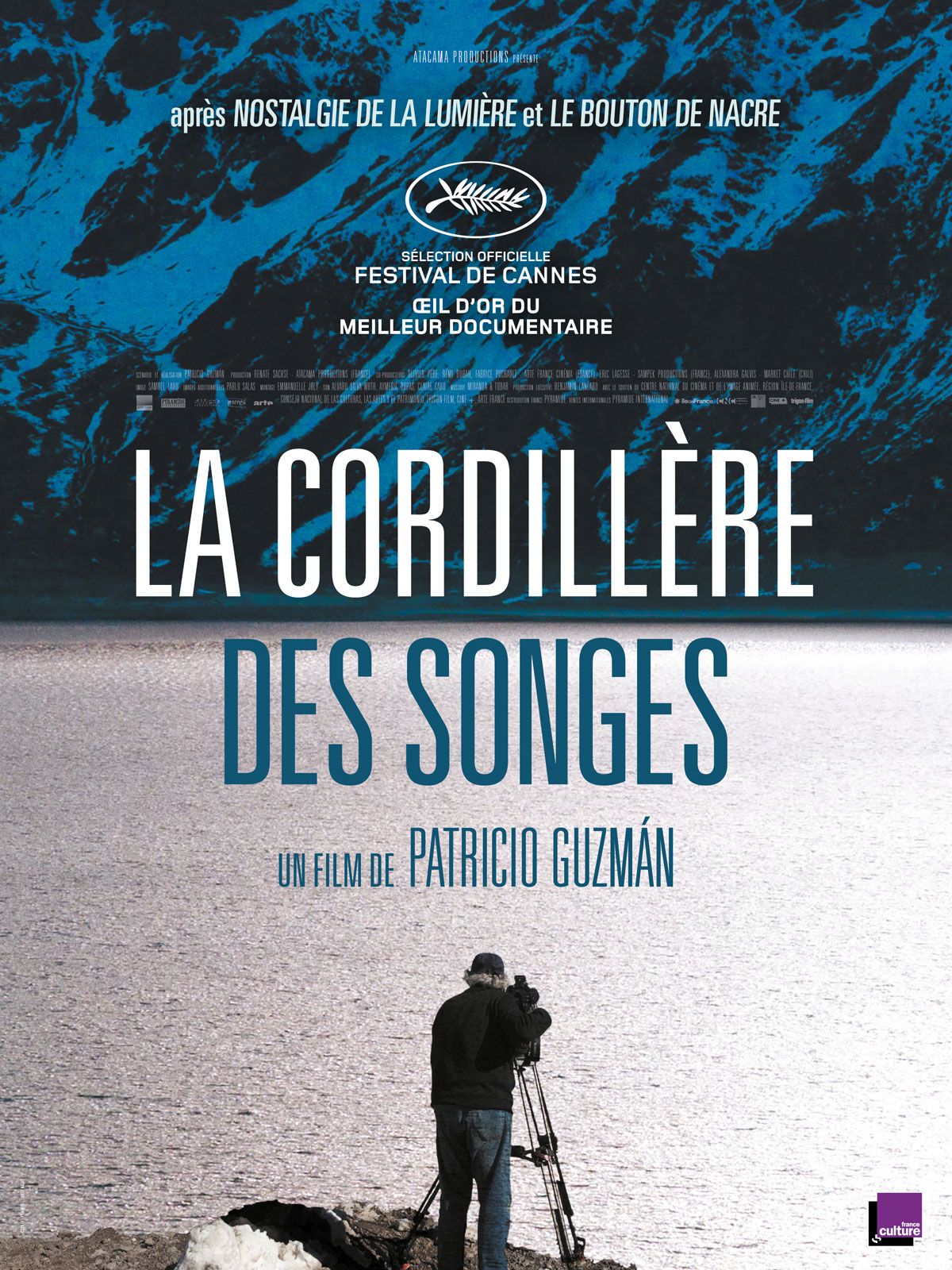 Cartel de la película la Cordillera de los sueños, del director chileno Patricio Guzmán.