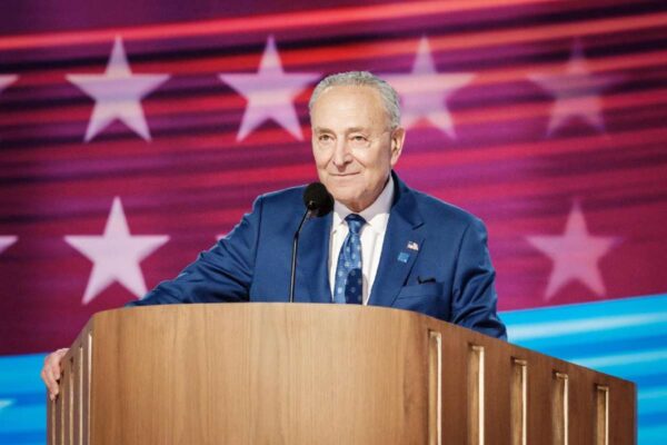 líder de la minoría demócrata en el Senado, Chuck Schumer,