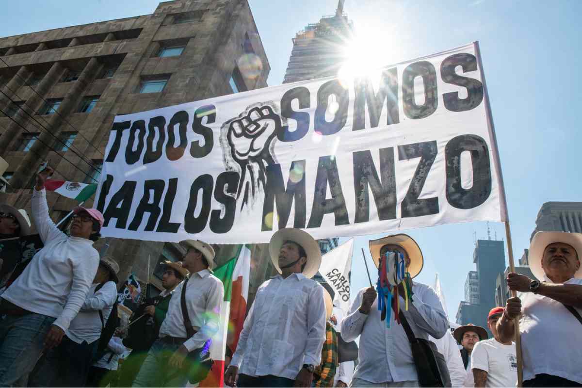 Marcha convocada por Generación Z en CDMX reclama justicia por el asesinato de Carlos Manzo y protesta contra la violencia